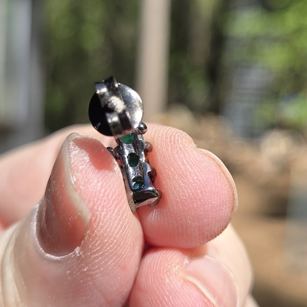 Green Onyx Sterling & Rhodium Earrings - Picture 9 of 9